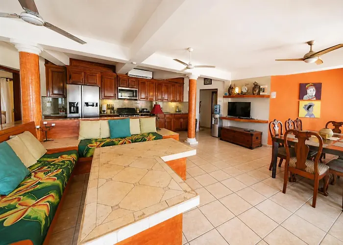 Casa Redonda * San Pedro (Ambergris Caye)